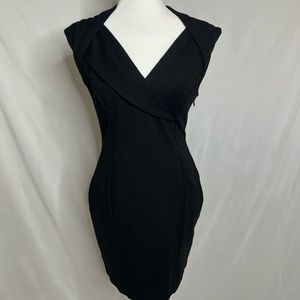 Ted Baker Dixy crossover fitted in black size 2 equal to a 6 sz US